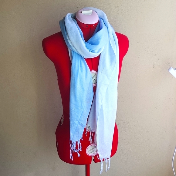 FABULOUS NICOLE MARCIANO OMBRE SCARF/PAREO/WRAP!! - Picture 3 of 6